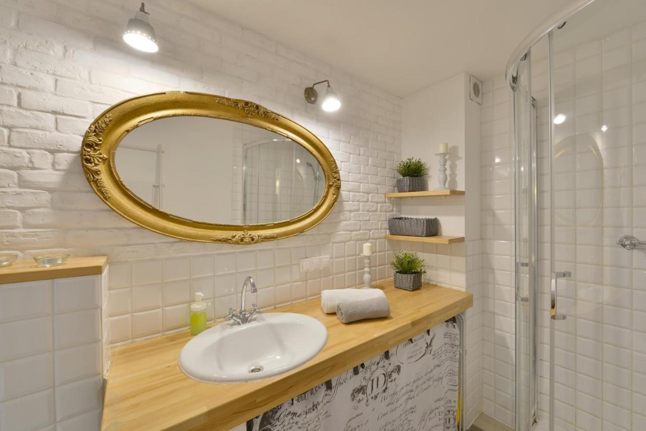 Appartamento Argentis Odrzanska Retro Loft Breslavia Esterno foto