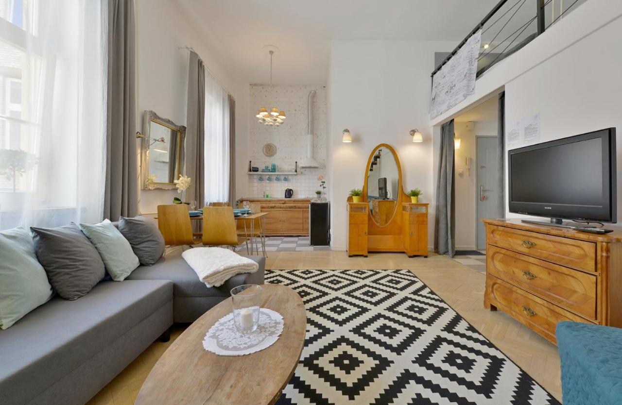 Appartamento Argentis Odrzanska Retro Loft Breslavia Esterno foto